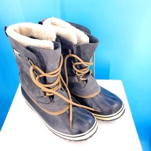 Sorel Women's Navy Sherpa-Lined Winter Boots